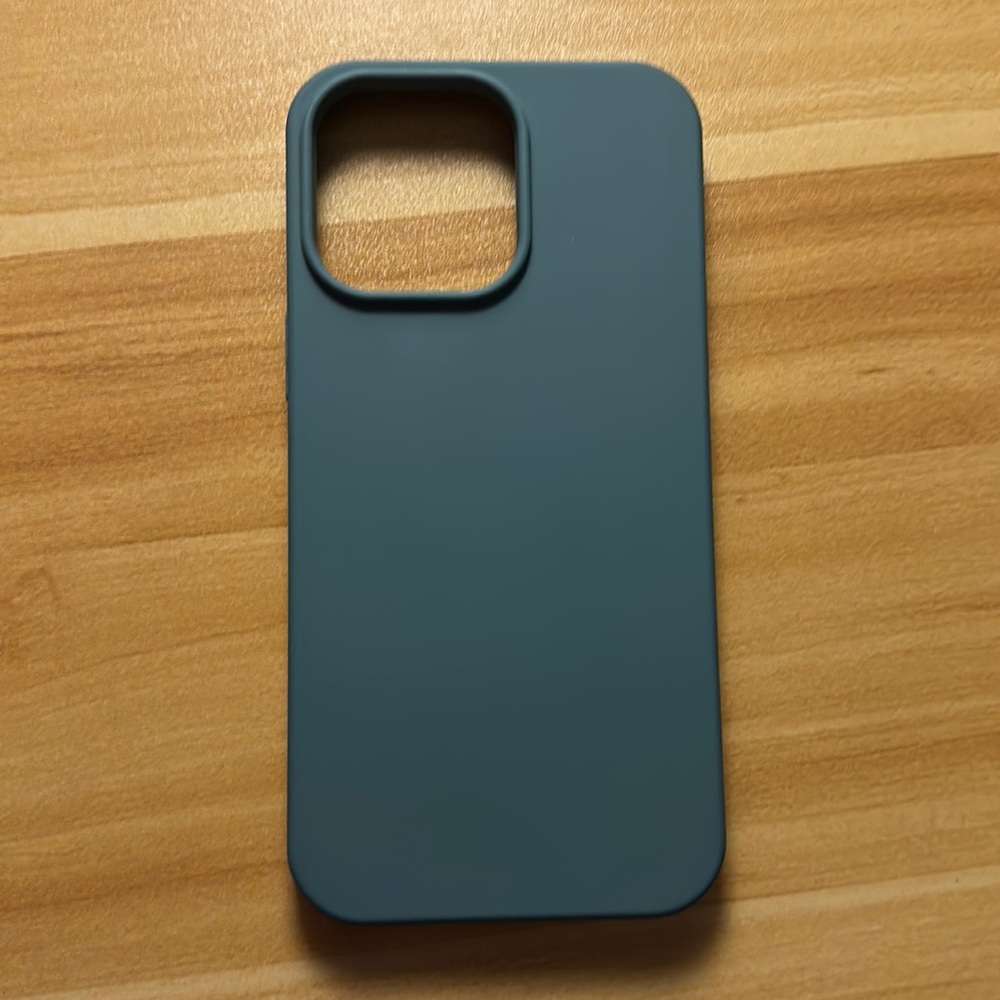 Green case
